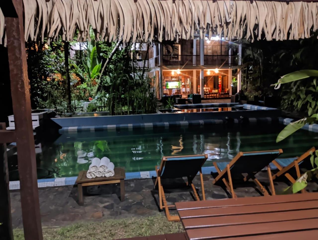 L Hippocampe Hotel Maroantsetra Bagian luar foto